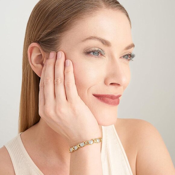 925 Silver 18K Yellow Gold-Plated Heart Tennis Bracelet & Pendant for Women - Picture 4 of 7